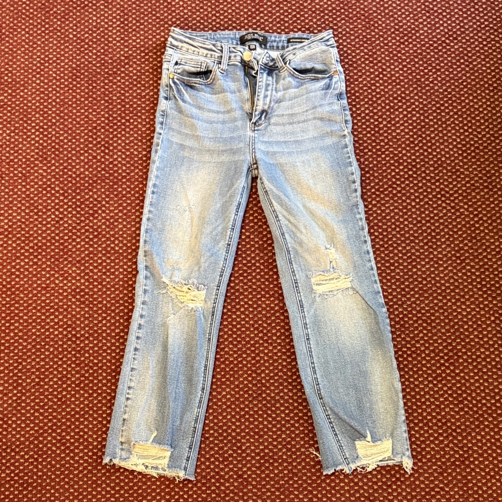 Judy Blue Light Blue Distressed Straight Leg Jeans